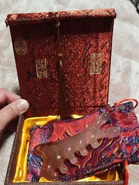 Resin Gua Sha 4 In 1 Massage Tool with Decorative Pouch